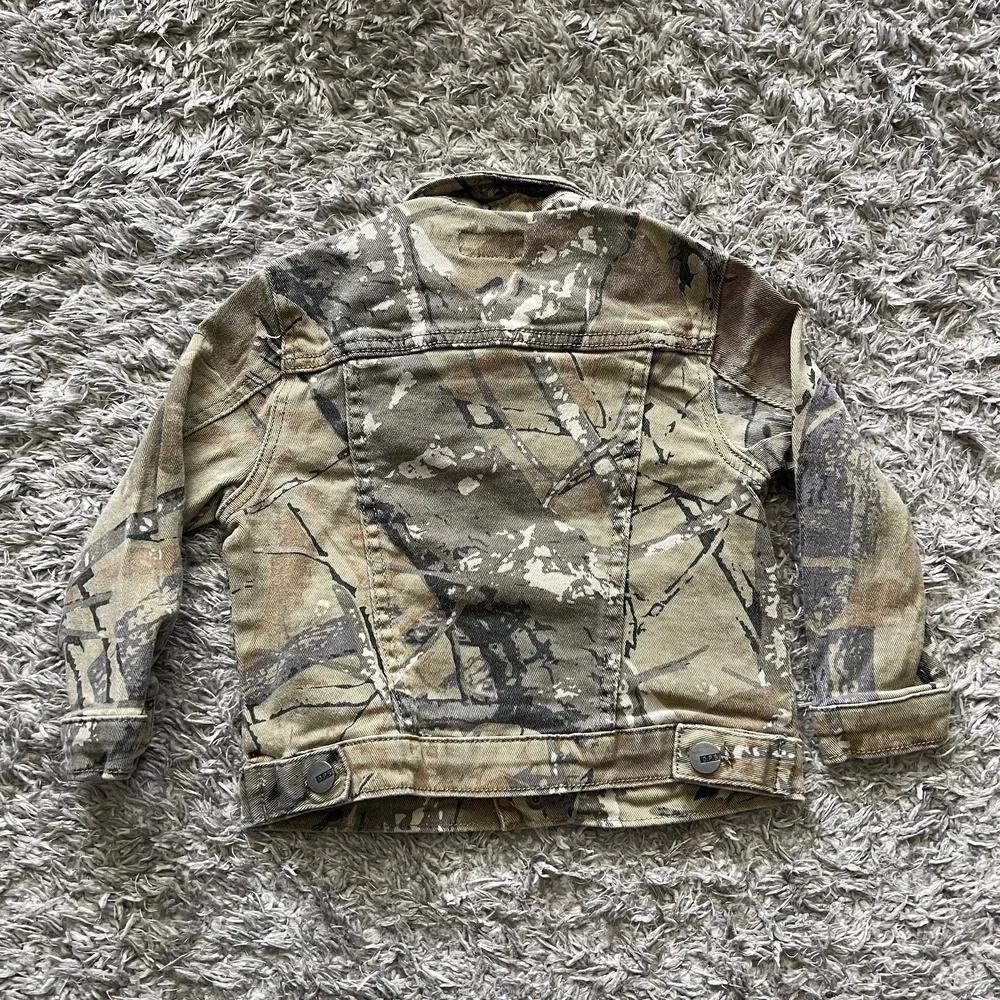 Kids‎ OPS Denim Jacket Camo Size 3-4